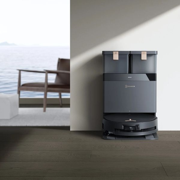 Робот-пылесос ECOVACS Deebot X8 Pro Omni с влажной уборкой и базой самоочистки, черный DEX56 Black фото